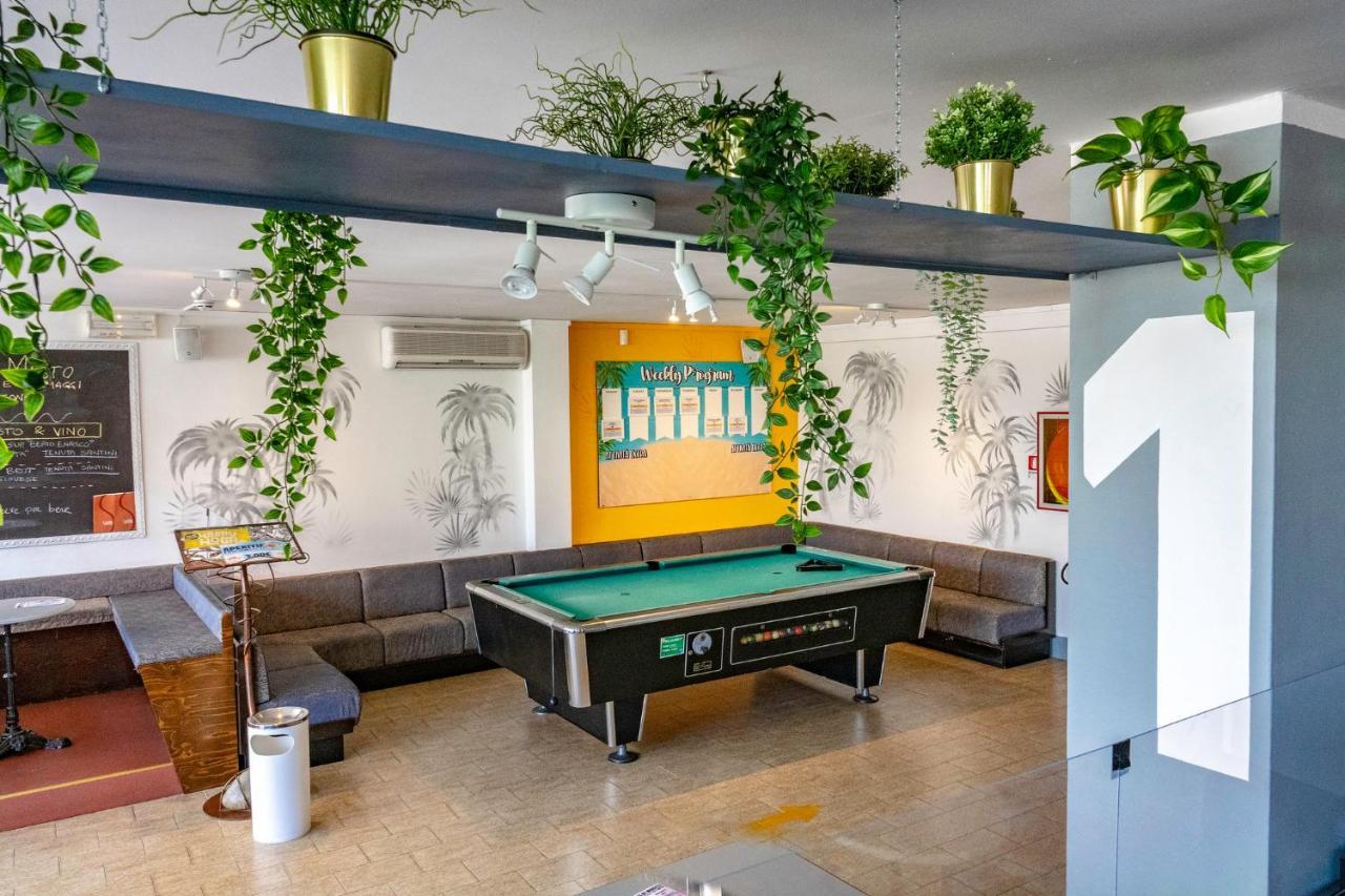 Hotel Morfeo - Young People Hotels (Adults Only) Rimini Luaran gambar