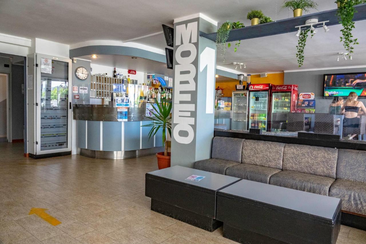Hotel Morfeo - Young People Hotels (Adults Only) Rimini Luaran gambar