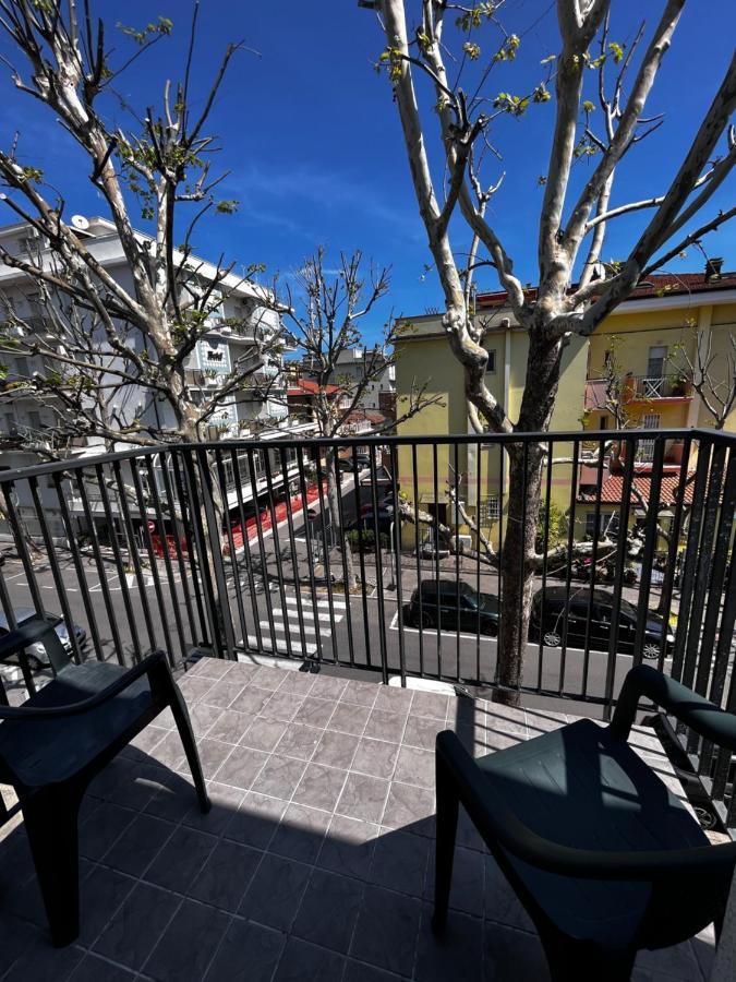 Hotel Morfeo - Young People Hotels (Adults Only) Rimini Luaran gambar